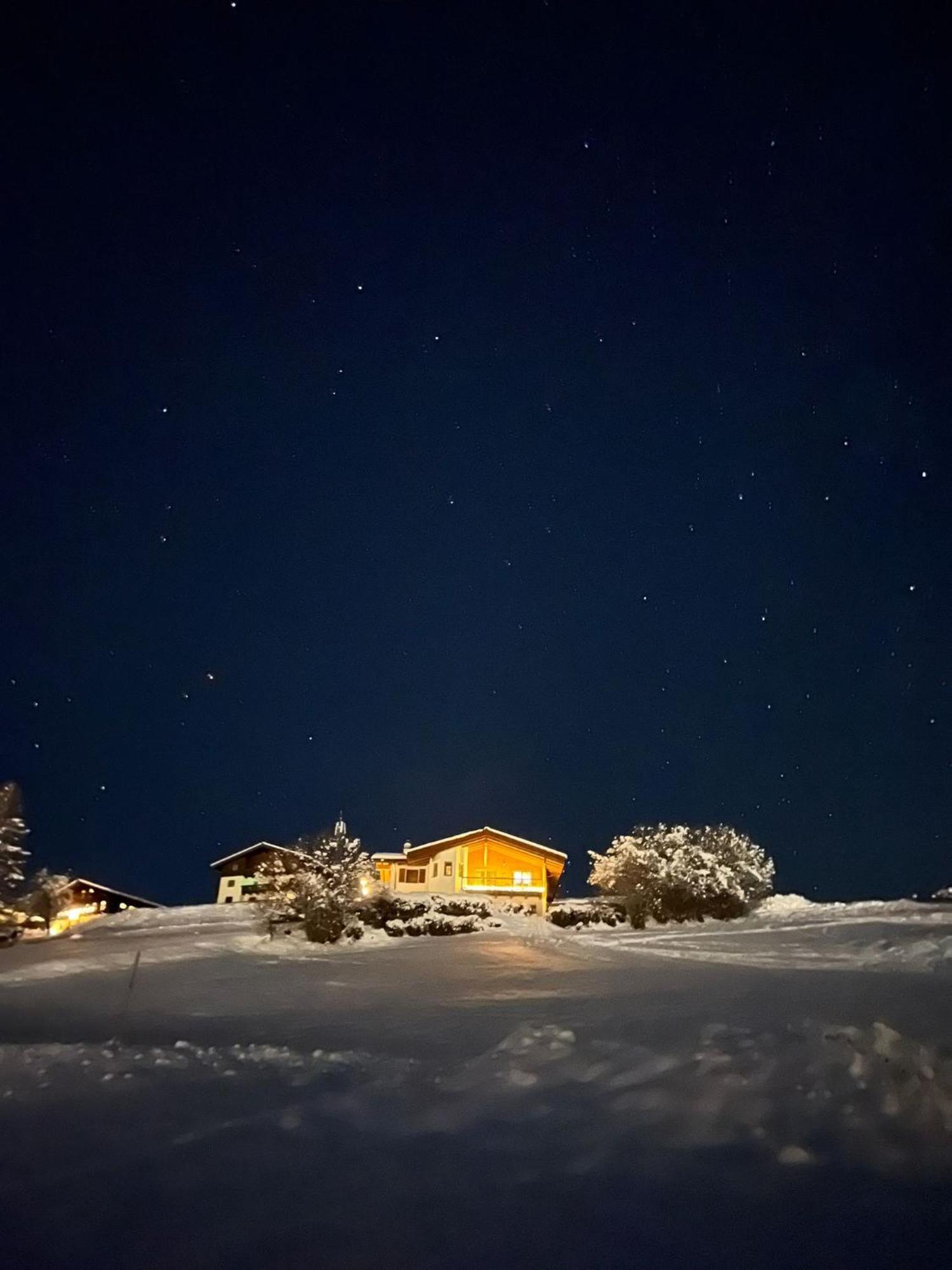 Chalet An Der Piste Капрун Екстериор снимка