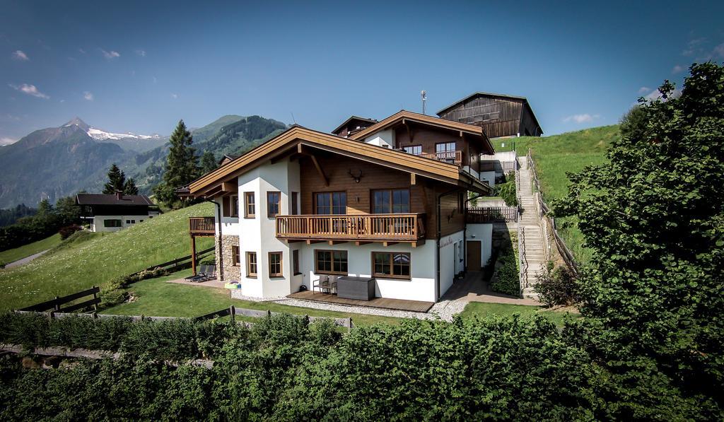 Chalet An Der Piste Капрун Екстериор снимка